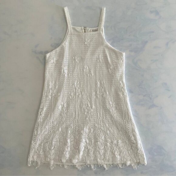 Francesca's Collections Dresses & Skirts - Francesca's White Floral Lace Flowy Sleeveless Mini Dress